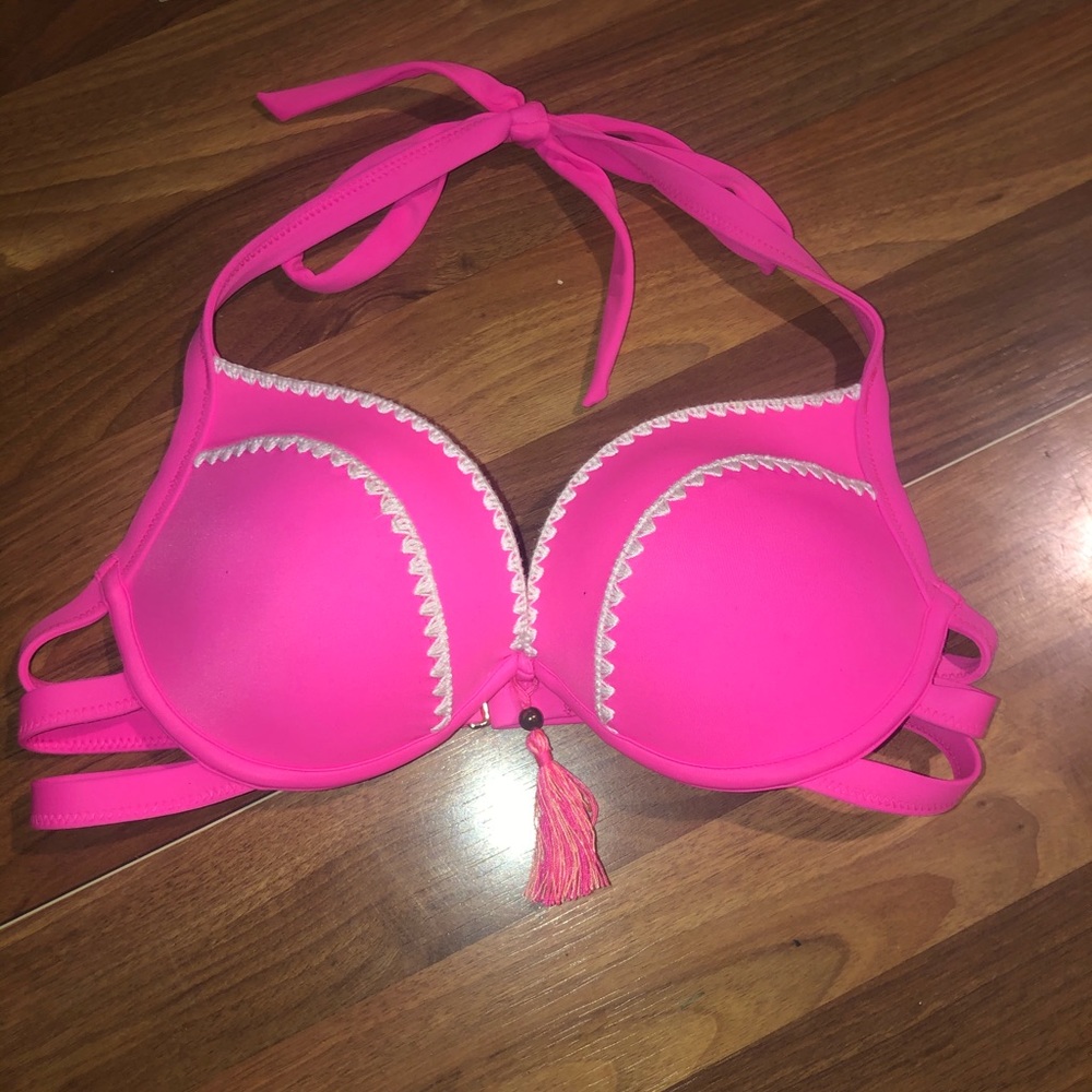 Cute hot pink bathing suit top!!!